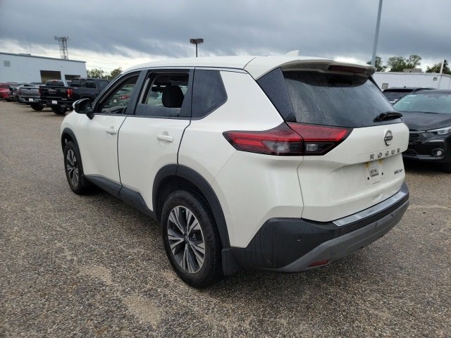 2023 Nissan Rogue SV photo 4