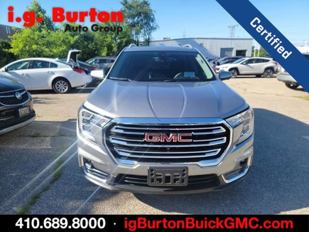 Used 2024 GMC Terrain SLT SUV
