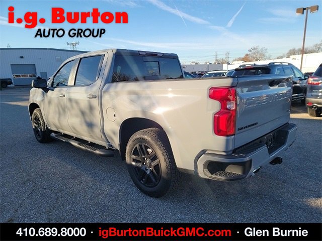 2024 Chevrolet Silverado 1500 RST photo 4