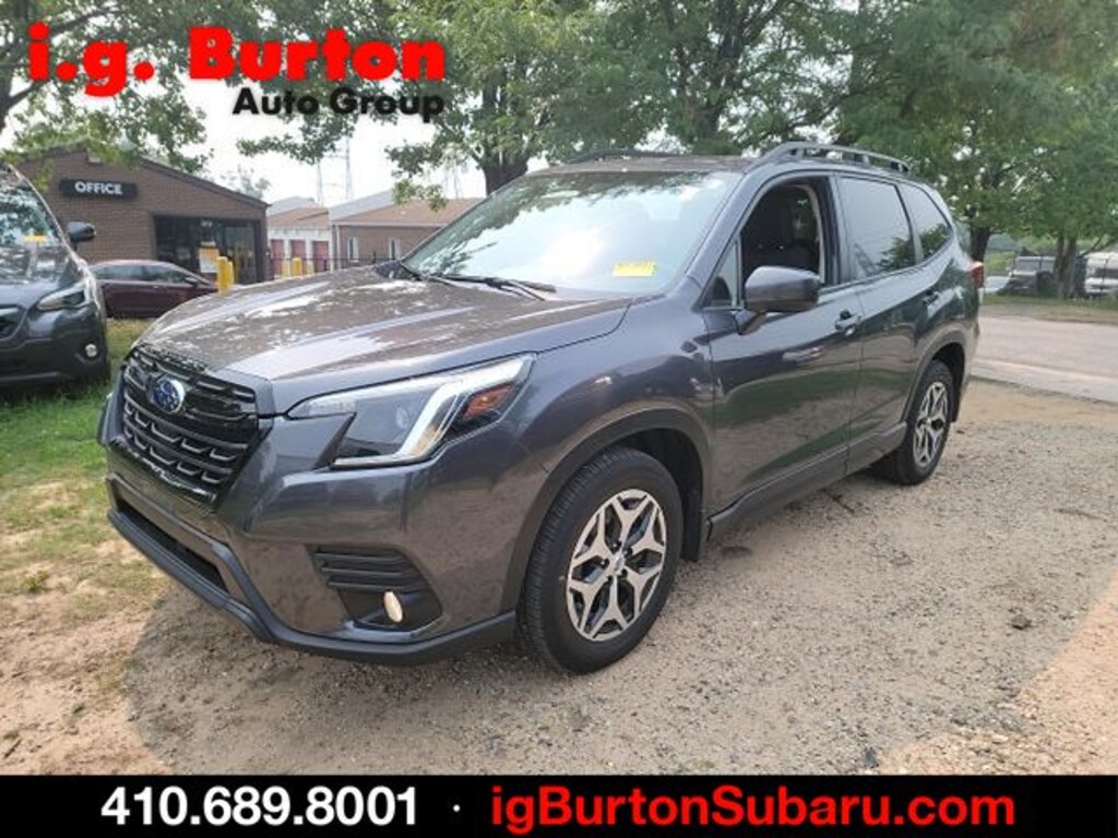 Used 2023 Subaru Forester Premium SUV