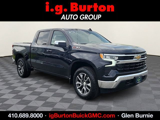 2022 Chevrolet Silverado 1500 LT 4X4 Crew Cab Short Box's photo