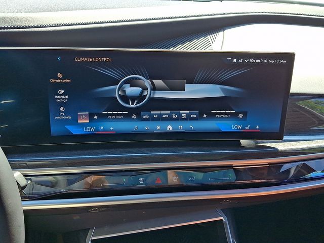 2026 BMW 7 Series 760i - Photo 16