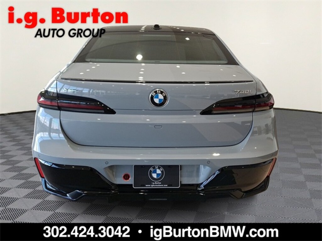 New 2026 BMW 7 Series 740i xDrive Sedan