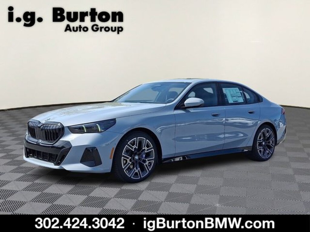 New 2026 BMW 5 Series 530i xDrive Sedan