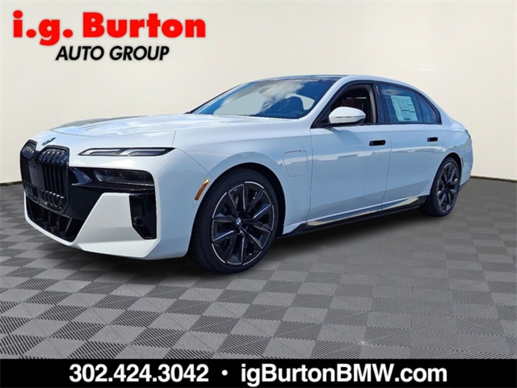 New 2026 BMW 7 Series 750e xDrive Sedan