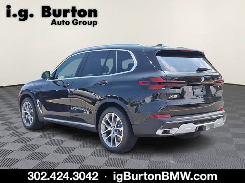 New 2026 BMW X5 xDrive50e SUV
