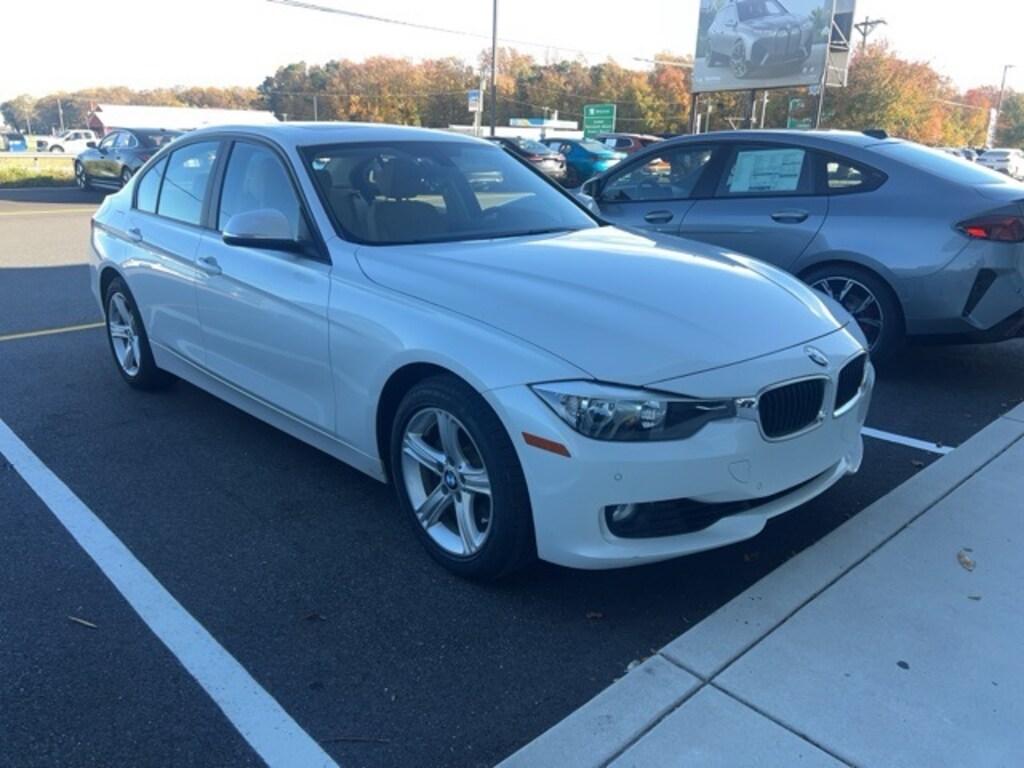Used 2014 BMW 3 Series 328i xDrive Sedan