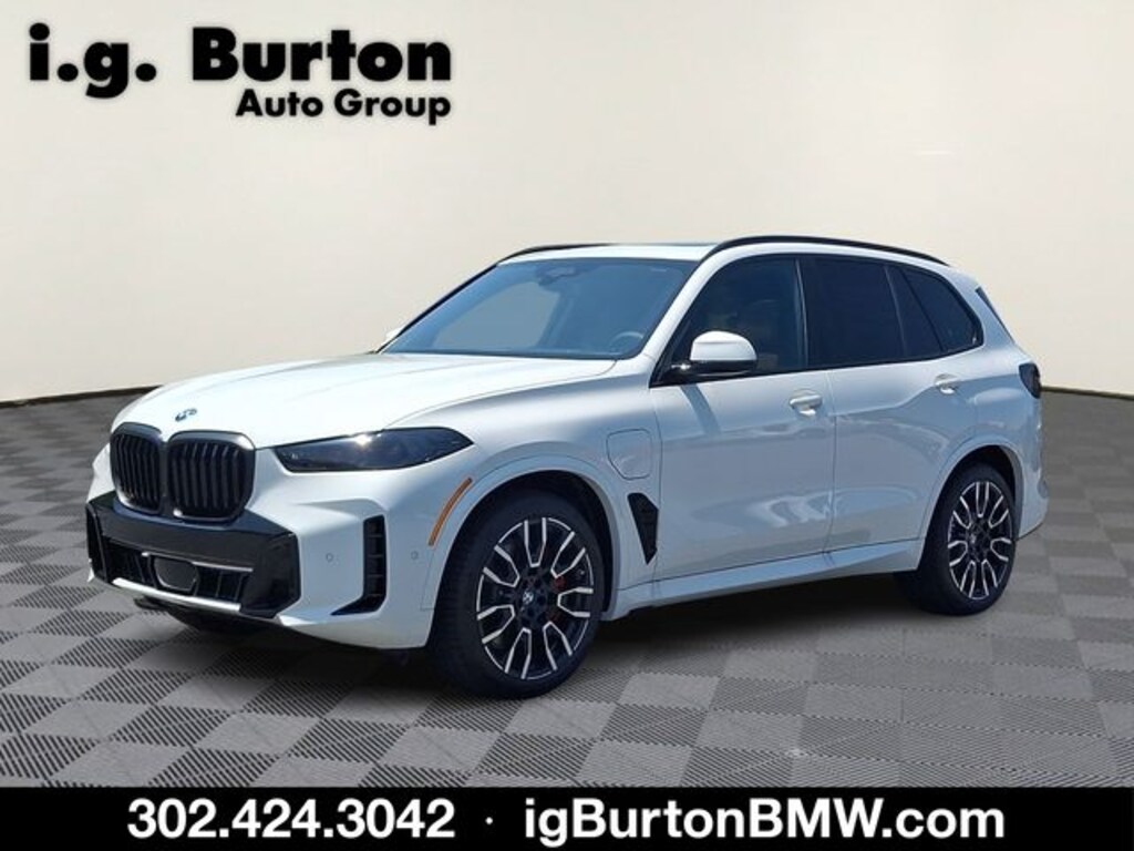 New 2026 BMW X5 xDrive50e SUV