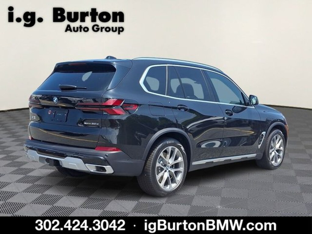 New 2026 BMW X5 xDrive50e SUV