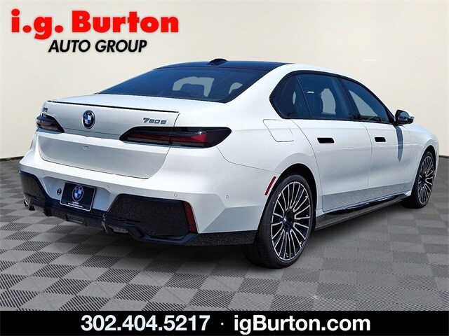 2025 Bmw 750e 750e xDrive photo 4