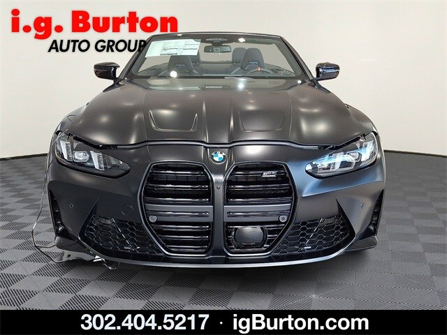 2026 Bmw M4 Convertible photo 2