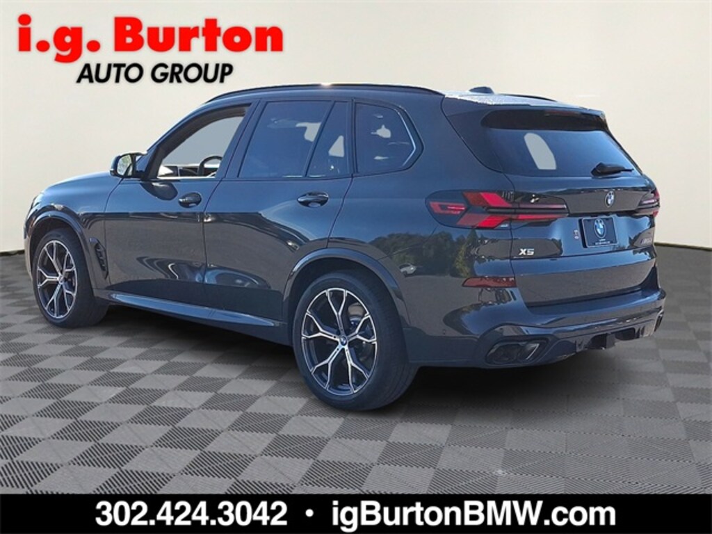New 2026 BMW X5 M60i SUV