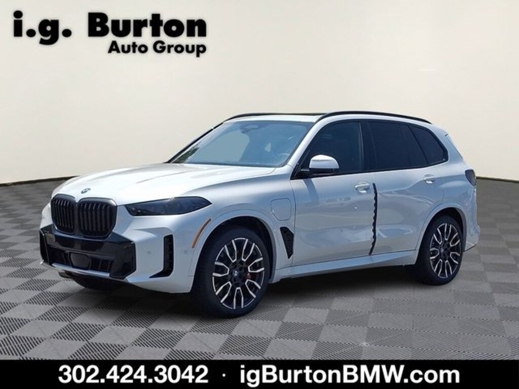 New 2026 BMW X5 xDrive50e SUV