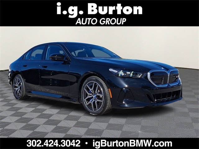 2024 BMW i5 M60's photo