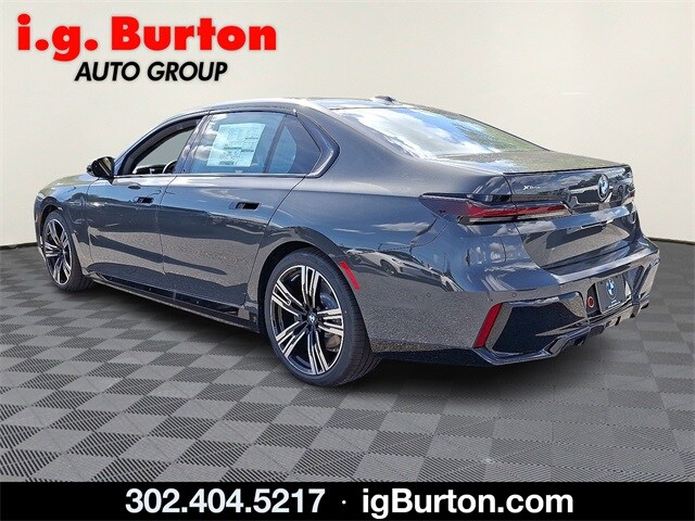 2026 Bmw 750e 750e xDrive photo 3