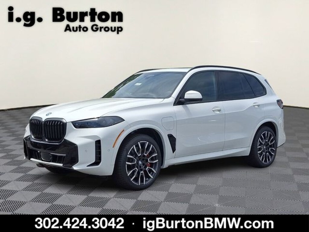 New 2026 BMW X5 xDrive50e SUV