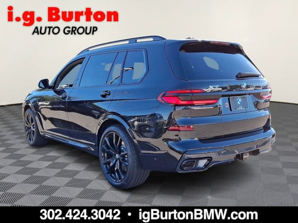 New 2026 BMW X7 xDrive40i SUV