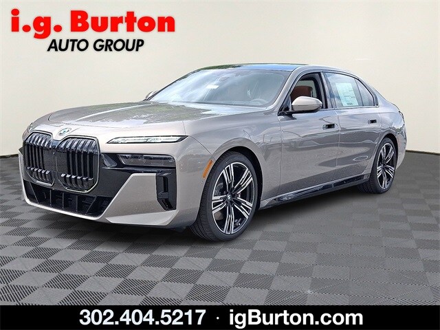 2025 Bmw 740i 740i xDrive photo 2