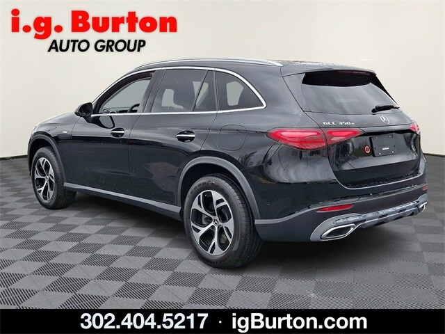 2025 Mercedes Benz GLC 350e 4MATIC photo 3