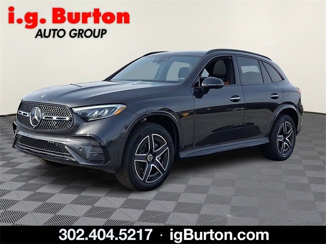 2026 Mercedes Benz GLC 300 4MATIC photo 2