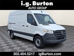 2025 Mercedes-Benz Sprinter 2500 Standard Roof 4-Cyl Diesel Van Cargo Van