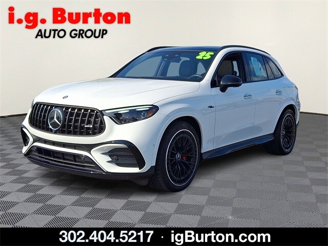 2025 Mercedes Benz GLC AMG 43 photo 3