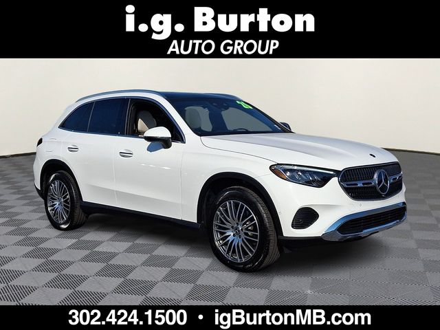 2026 Mercedes-Benz GLC GLC 300 4MATIC's photo
