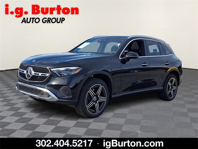 2026 Mercedes Benz GLC 300 4MATIC photo 2