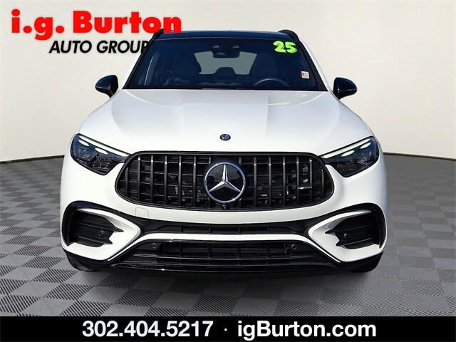 2025 Mercedes Benz GLC AMG 43 photo 2