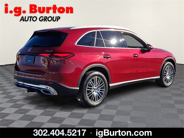 2026 Mercedes Benz GLC 300 4MATIC photo 4