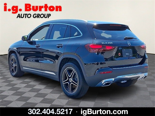 2026 Mercedes Benz GLA 250 4MATIC photo 2