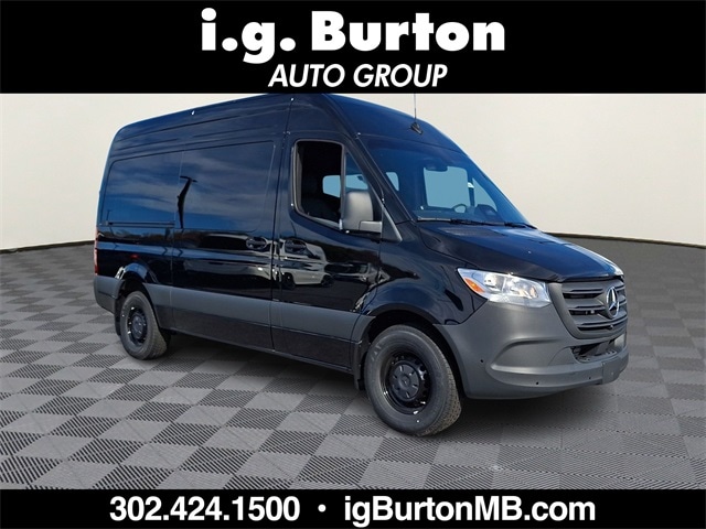 2025 Mercedes-Benz Sprinter Passenger Van Base's photo