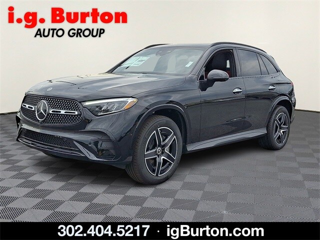 2026 Mercedes Benz GLC 300 4MATIC photo 2