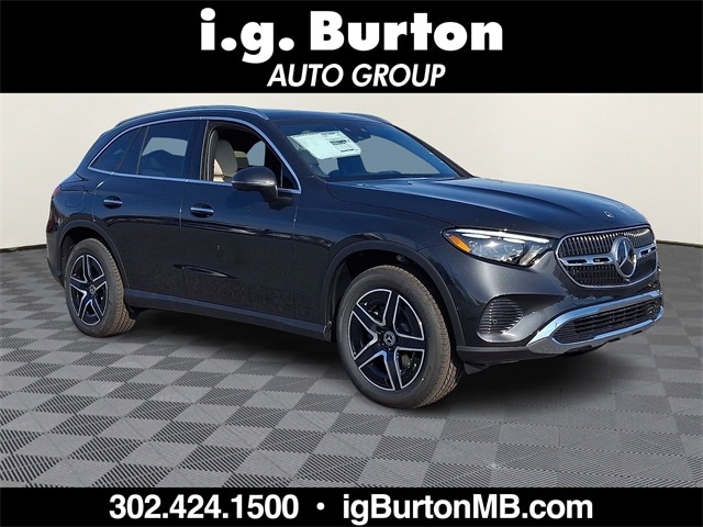 2026 Mercedes-Benz GLC Base's photo