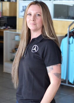 Staff member Danielle Clifton from ID_592f325d2f0b