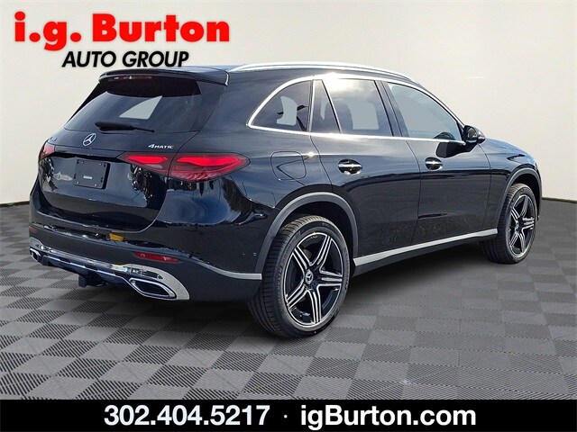 2026 Mercedes Benz GLC 300 4MATIC photo 4