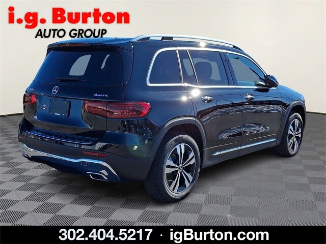 2025 Mercedes Benz GLB 250 4MATIC photo 4
