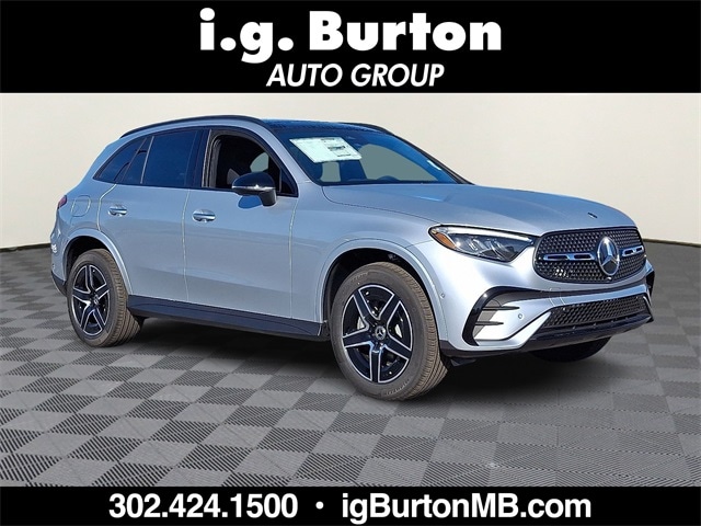 2026 Mercedes-Benz GLC Base's photo