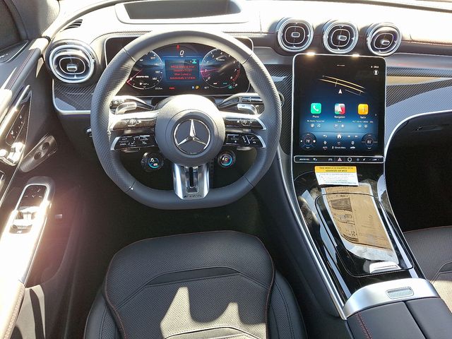 2025 Mercedes-Benz GLC AMG GLC43 - Photo 9
