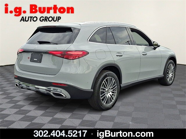 2026 Mercedes Benz GLC 300 4MATIC photo 4