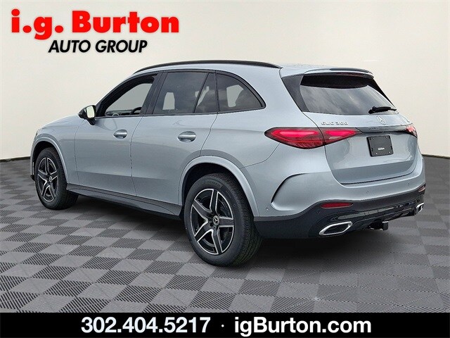 2026 Mercedes Benz GLC 300 4MATIC photo 2
