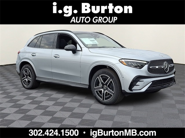 2026 Mercedes-Benz GLC Base's photo