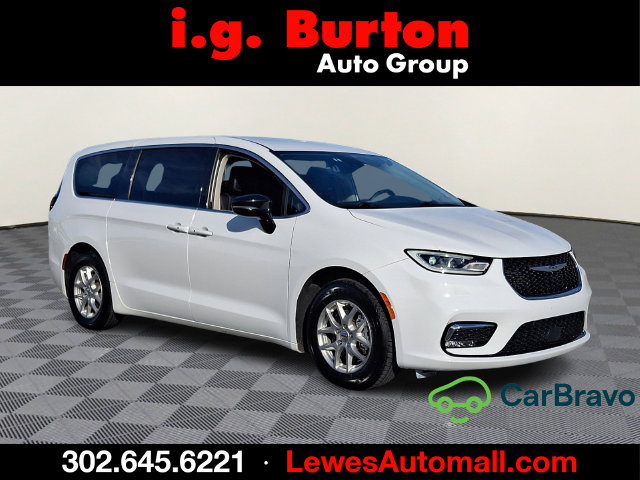 Used 2024 Chrysler Pacifica Touring L Van Passenger Van