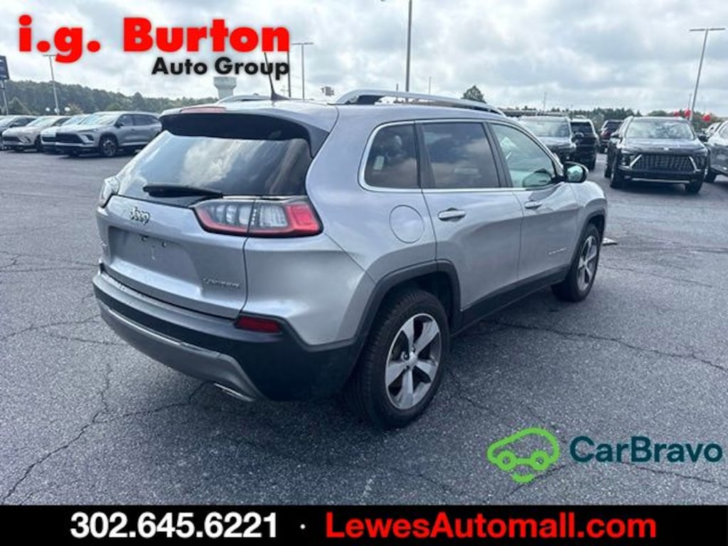 Used 2019 Jeep Cherokee Limited 4x4 SUV