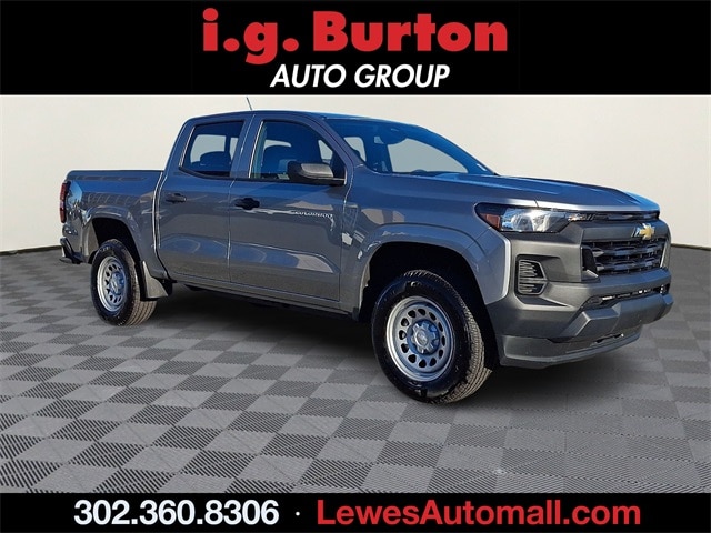 2025 Chevrolet Colorado Work Truck's photo