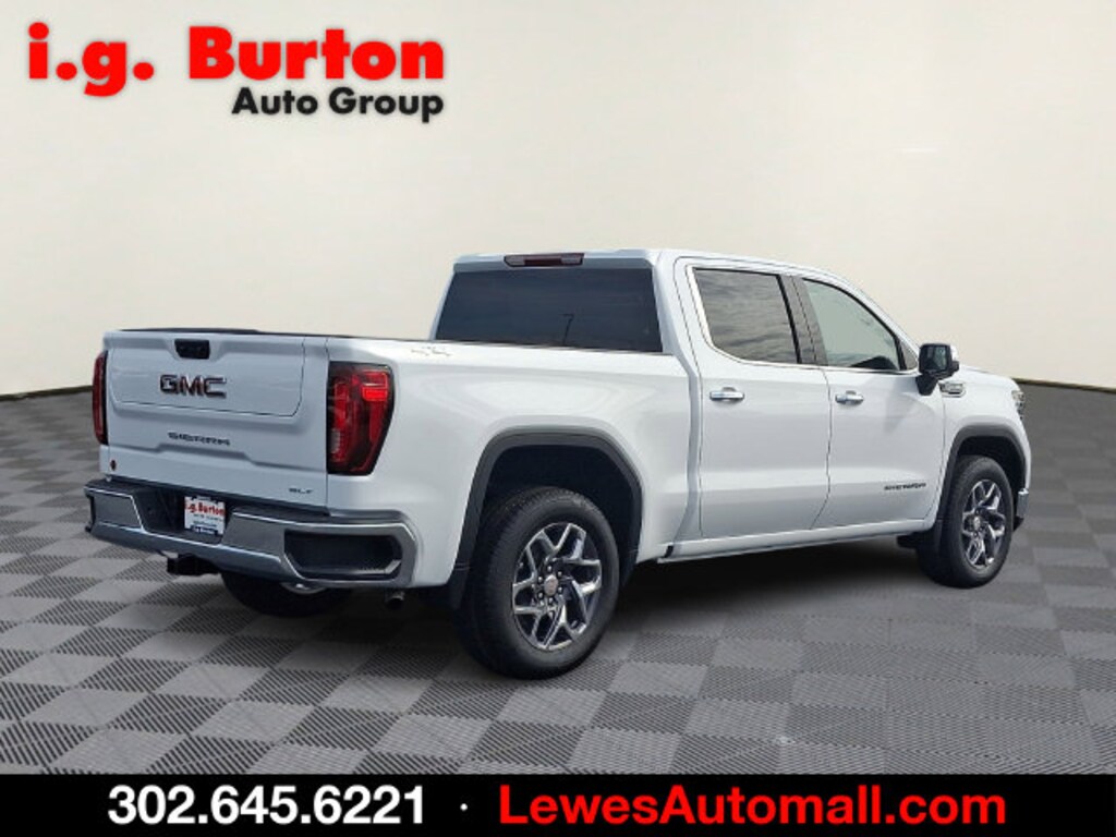 New 2026 GMC Sierra 1500 SLT Truck Crew Cab
