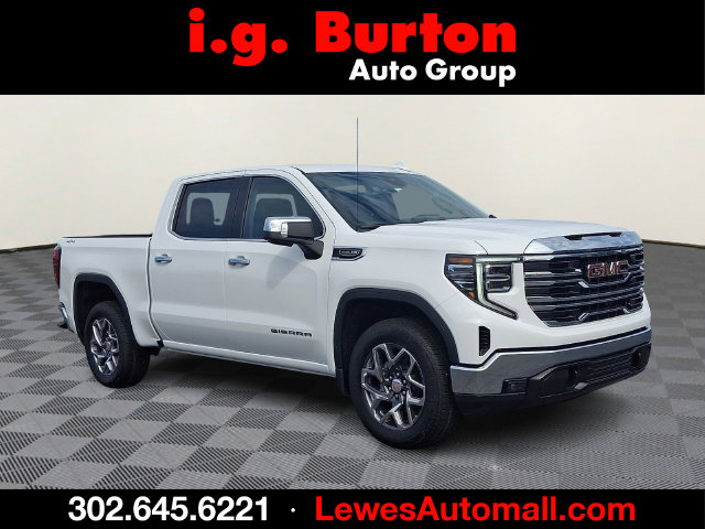 Summit White 2026 GMC Sierra 1500 Pickup Truck Four-Wheel Drive Automatic