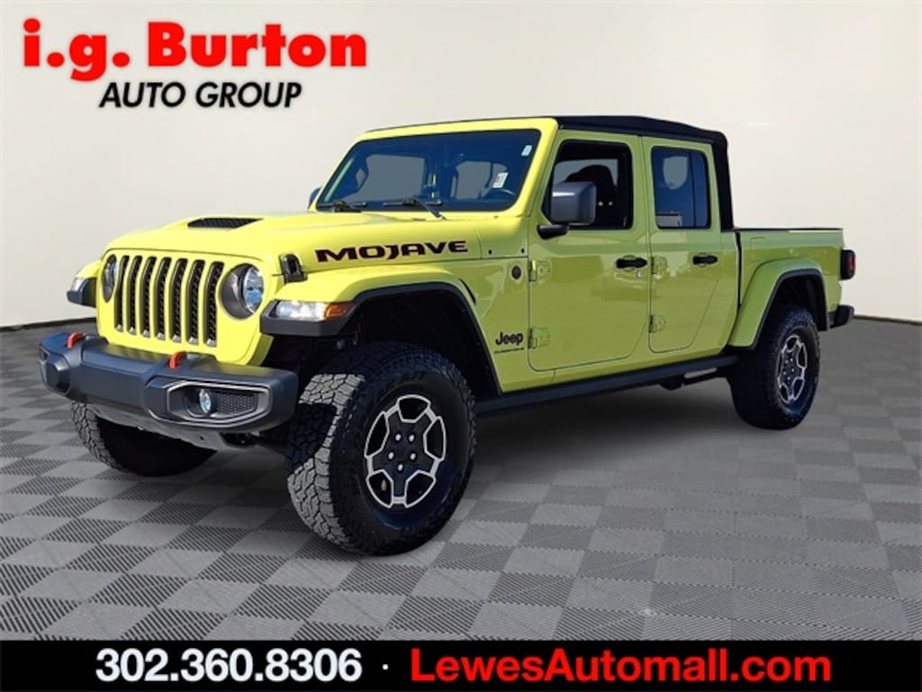Used 2023 Jeep Gladiator Mojave Truck Crew Cab
