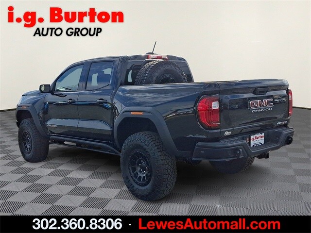 2025 Gmc Canyon AT4 photo 3