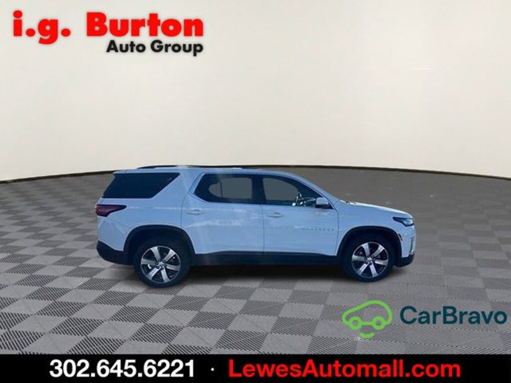 Used 2023 Chevrolet Traverse LT Leather SUV